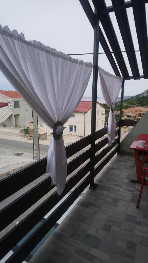 Mea Culpa Appartement Karlobag Buitenkant foto